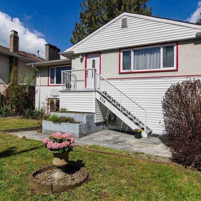 Photo 5 at 234 W 23rd Street, Central Lonsdale, North Vancouver