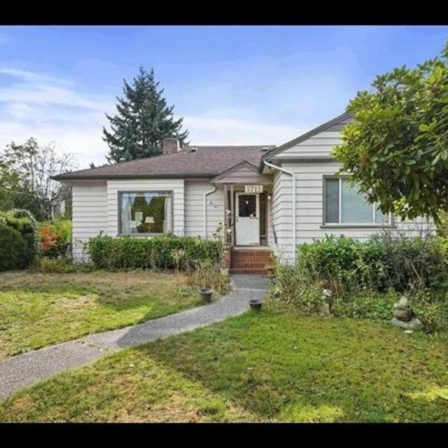 Photo 1 at 5712 Crown Street, Southlands, Vancouver West