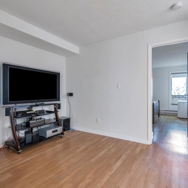 Photo 15 at 108 - 1477 Fountain Way, False Creek, Vancouver West
