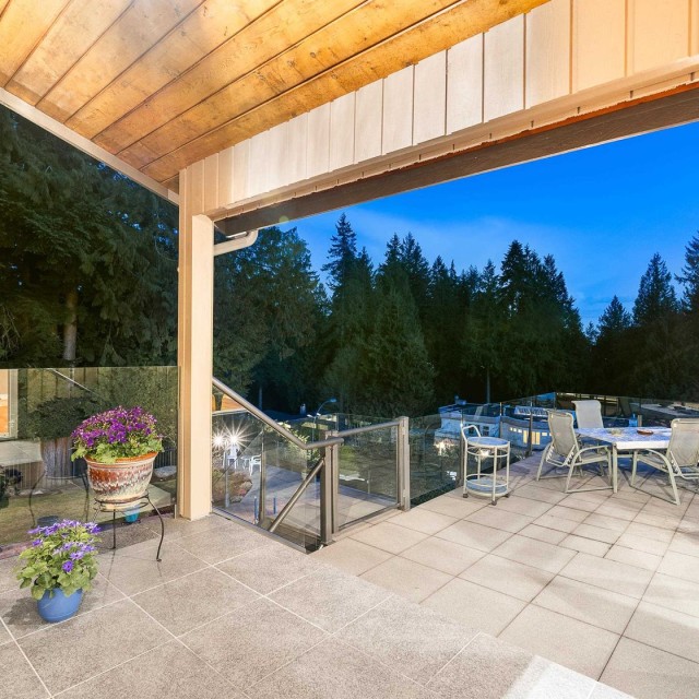 Photo 32 at 1395 Camridge Road, Westhill, West Vancouver