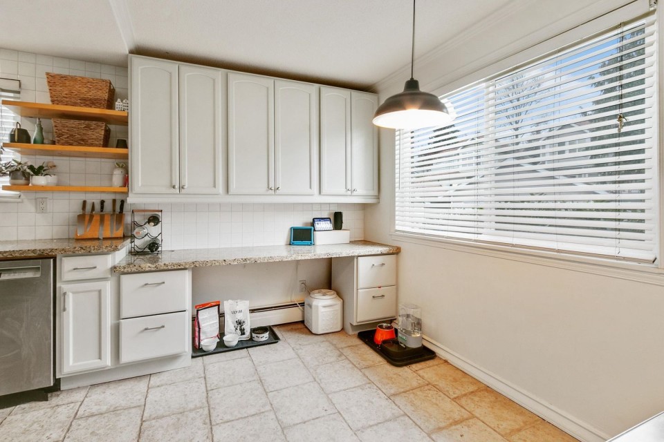 Photo 10 at 805 - 555 W 28th Street, Upper Lonsdale, North Vancouver