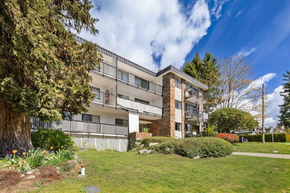 Photo 17 at 208 - 160 E 19th Street, Central Lonsdale, North Vancouver