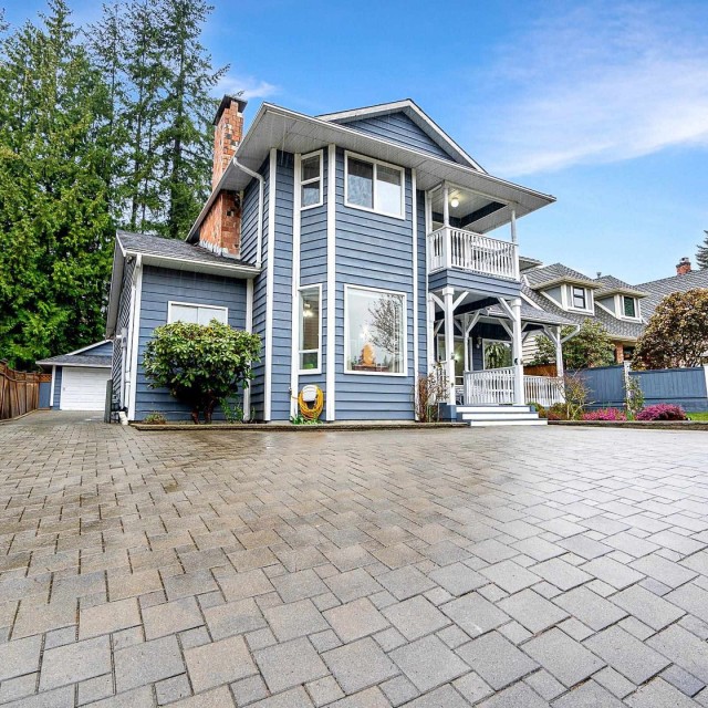 Photo 3 at 2305 Ennerdale Road, Westlynn, North Vancouver