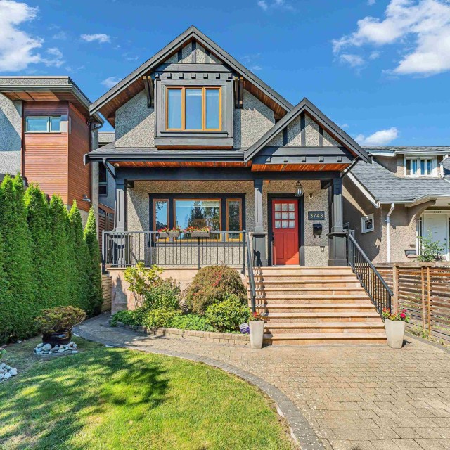Photo 1 at 3743 W 19th Avenue, Dunbar, Vancouver West