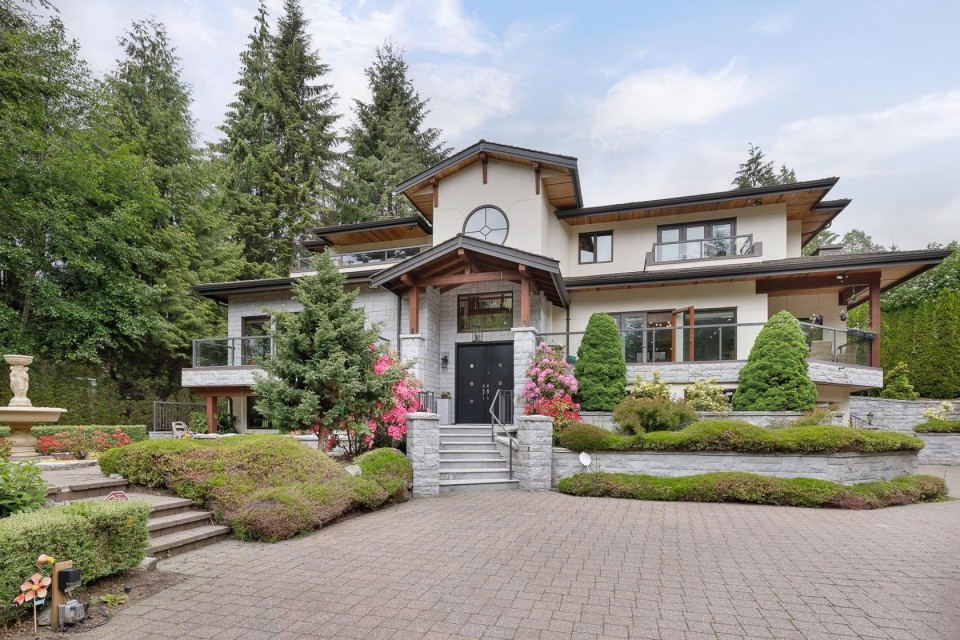 Photo 1 at 1080 Eyremount Drive, British Properties, West Vancouver