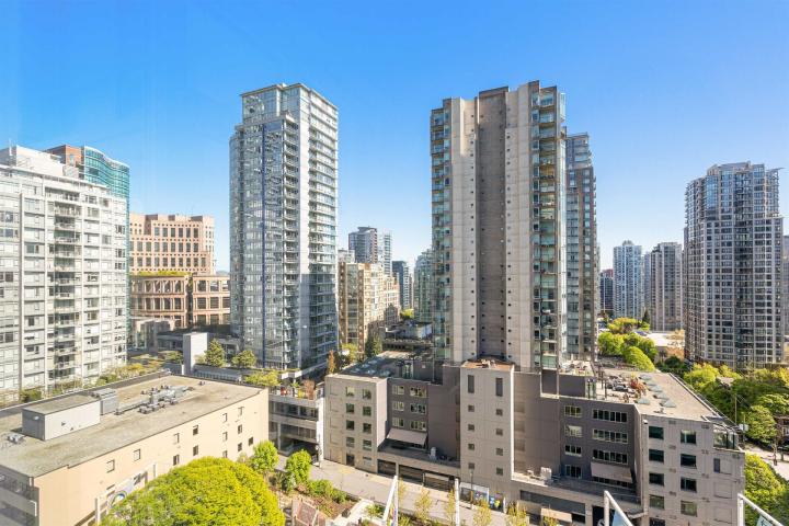 1404 - 535 Smithe Street, Downtown VW, Vancouver West 2