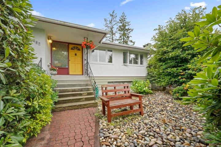 807 21st Street, Mosquito Creek, North Vancouver 2