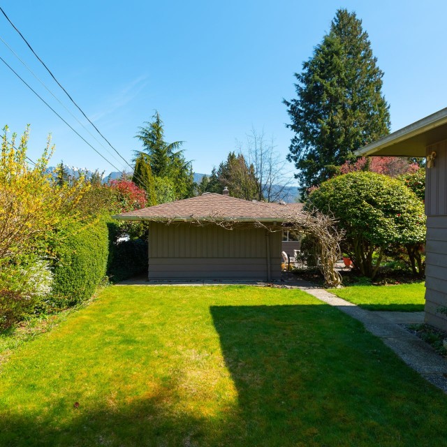 027 at 930 Burley Drive, Sentinel Hill, West Vancouver